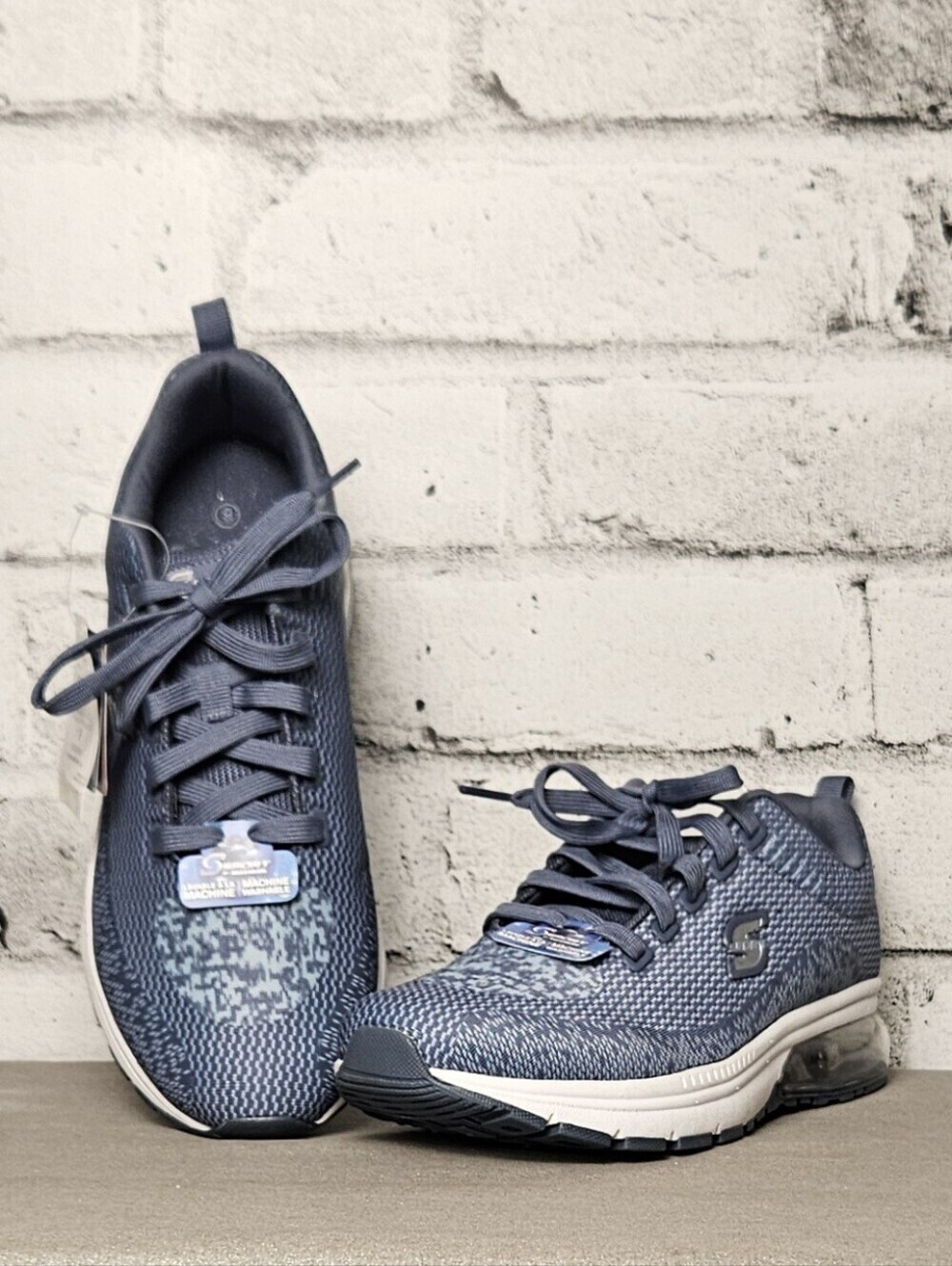 S Sport Skechers Navy Memory Foam Air Cushion Sneakers Size 9